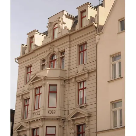 Apartment With Dishwasher *