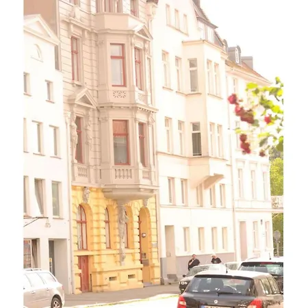 With Dishwasher Apartment *